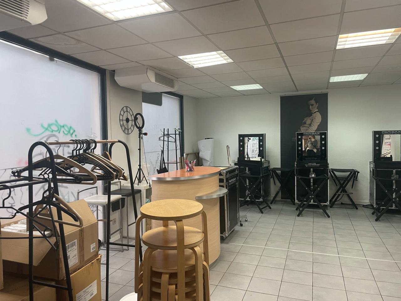 Bureau Bordeaux 697m² Location bureau Bordeaux Gironde OLBUR2530458 11